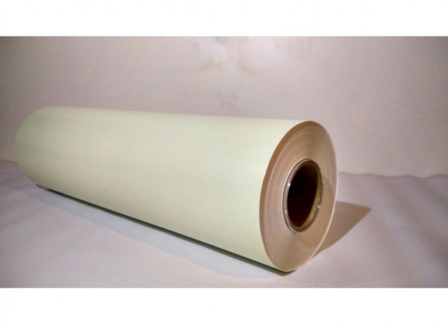 Фотолюминесцентная самоклеющаяся пленка со свечением >10 ч., в п.м.